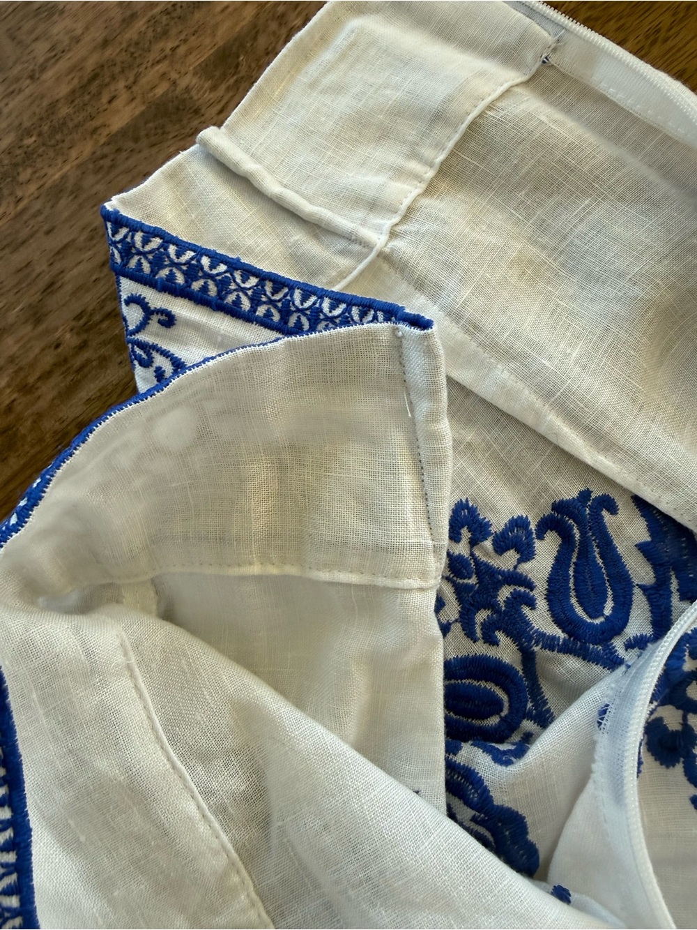 Zara Blue & White Embroidered Linen Midi Skirt - Size Small - Picture 7 of 7